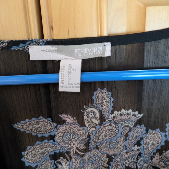 Forever 21 Boho Blouse Size XL - Picture 3 of 5